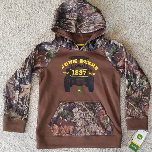 John Deere Other - 6 Boys John Deer Sweatshirt